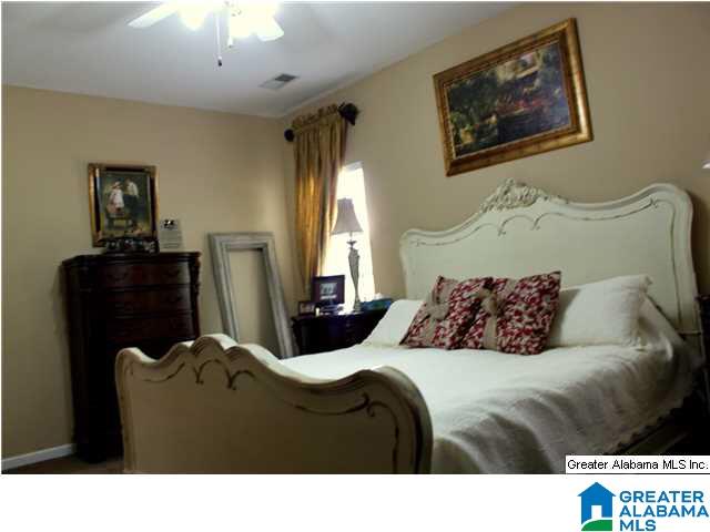 748 Narrows Point Circle Birmingham, AL 35242 - Photo 13 of 26