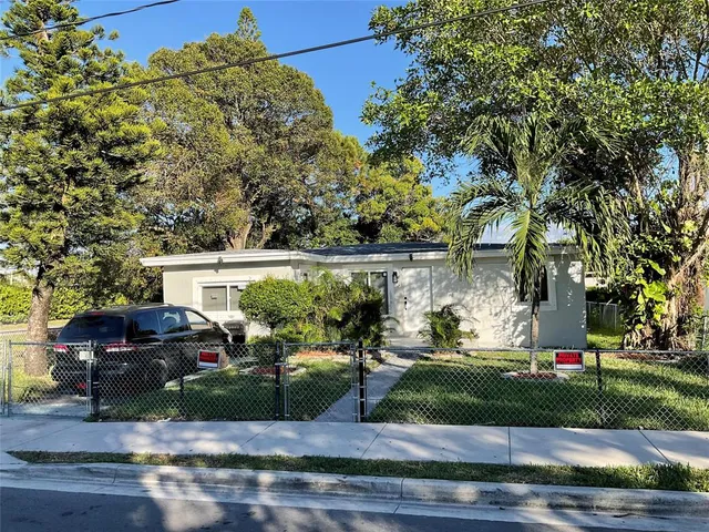 $3,800 | 642 Northwest 14th Way, Fort Lauderdale, FL 33311