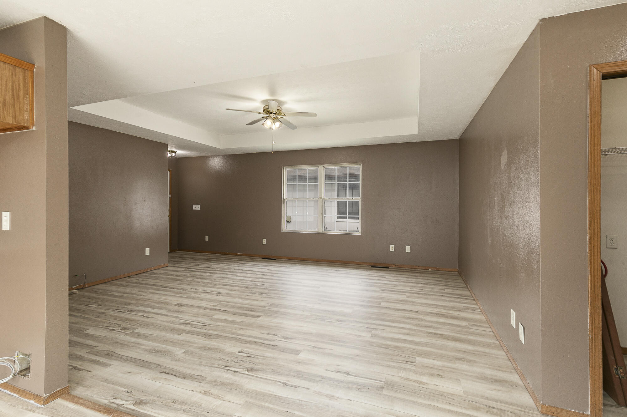 1824 North Golden Avenue Springfield, MO 65802 - Photo 7 of 29 7M4A6219-Edit_1