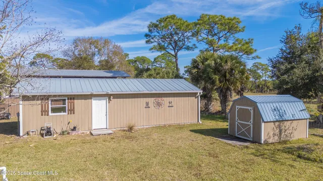 $489,000 | 1985 Flashy Lane, Malabar, FL 32950