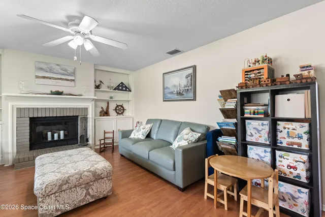 $489,000 | 1985 Flashy Lane, Malabar, FL 32950