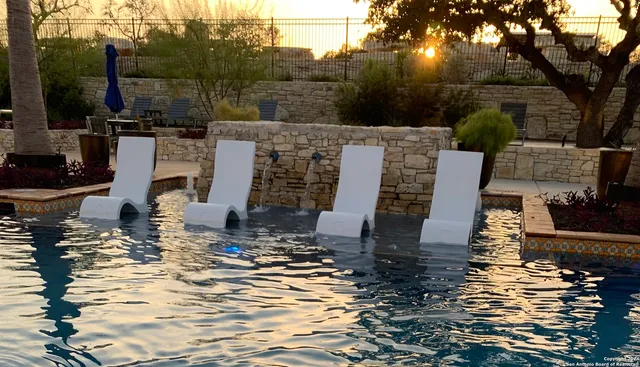 $3,250 | 116 Escondido, Boerne, TX 78006