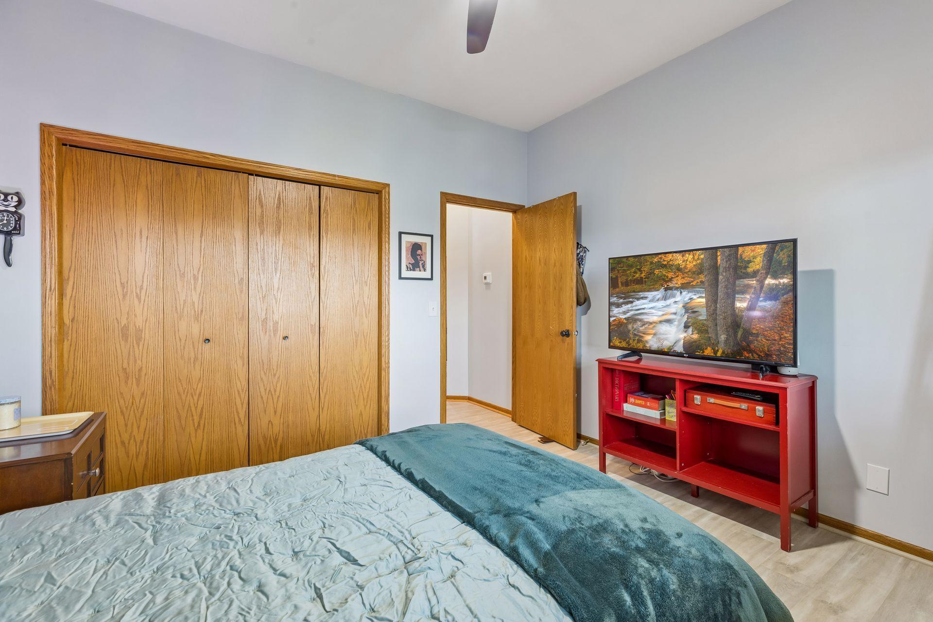 13875 85th Place North Maple Grove, MN 55369 - Photo 17 of 39