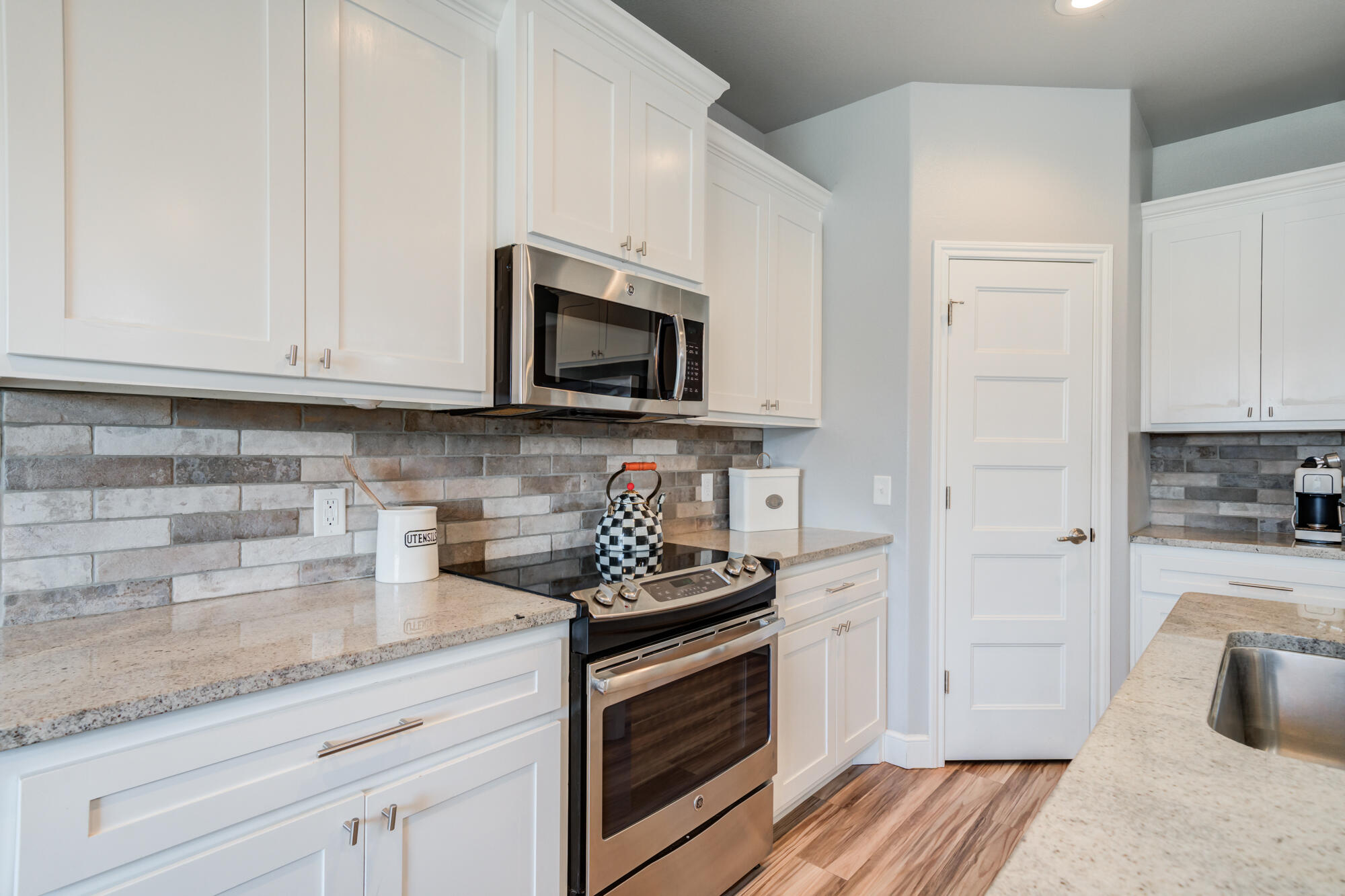 5230 Lehigh Street Lubbock, TX 79416 - Photo 10 of 23 DSC09756_57_58_59_60