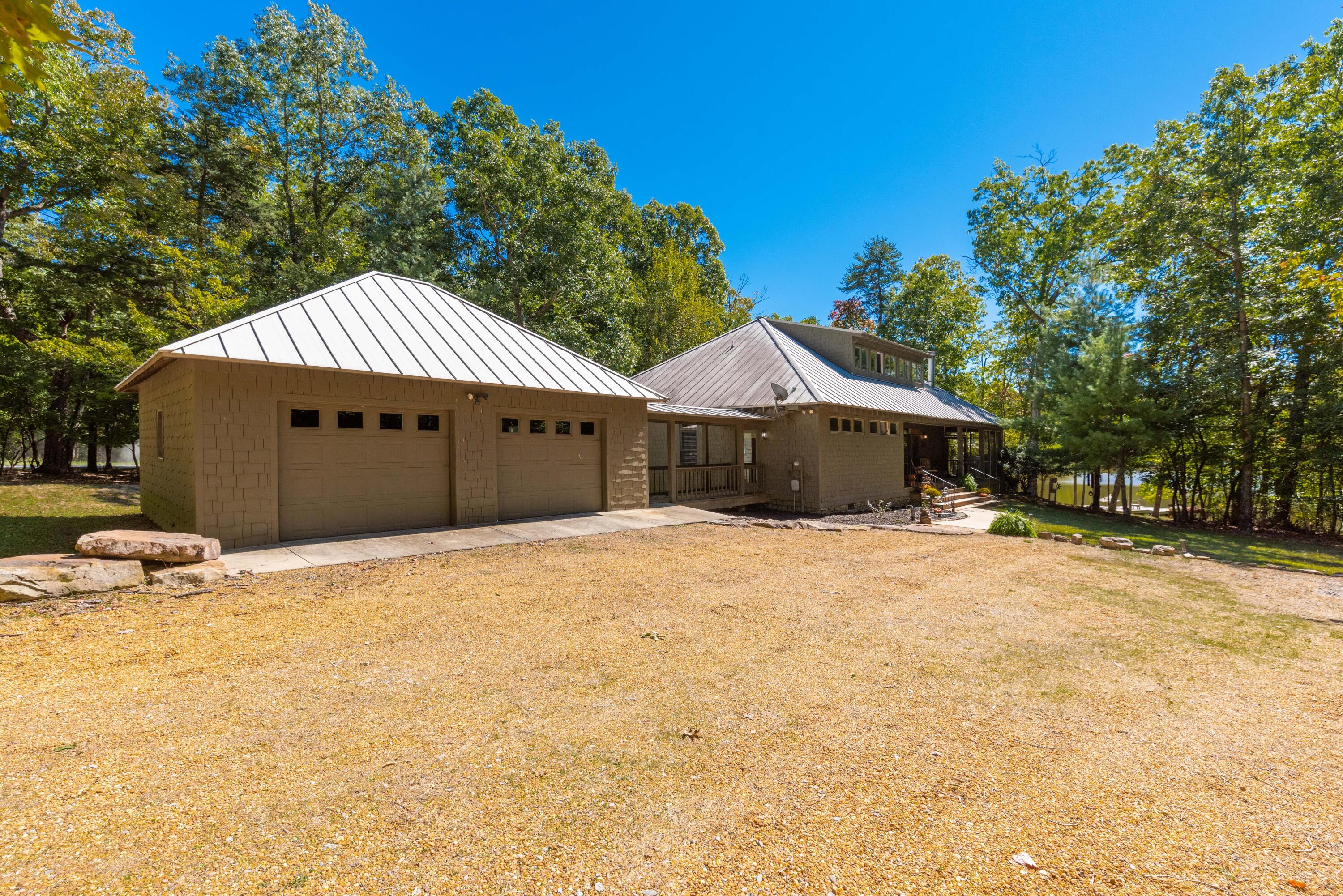403 Lake Loop Menlo, GA 30731 - Photo 13 of 27 403 10