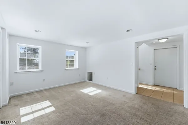 $549,000 | 105 Hillside Terrace, Califon, NJ 07830
