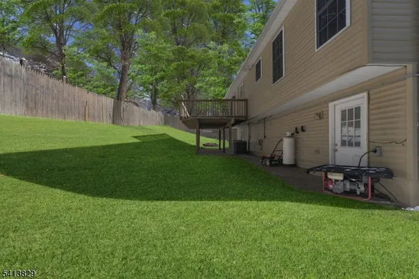 $549,000 | 105 Hillside Terrace, Califon, NJ 07830