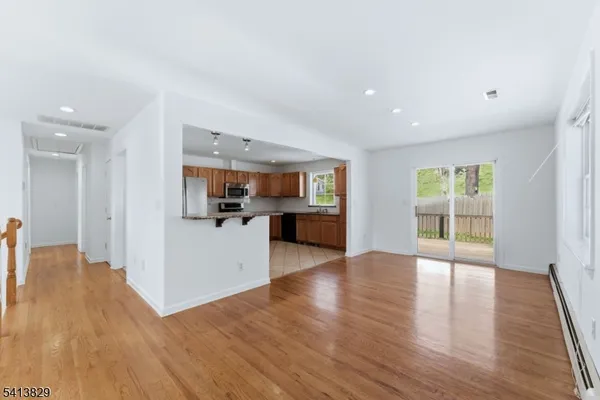 $549,000 | 105 Hillside Terrace, Califon, NJ 07830