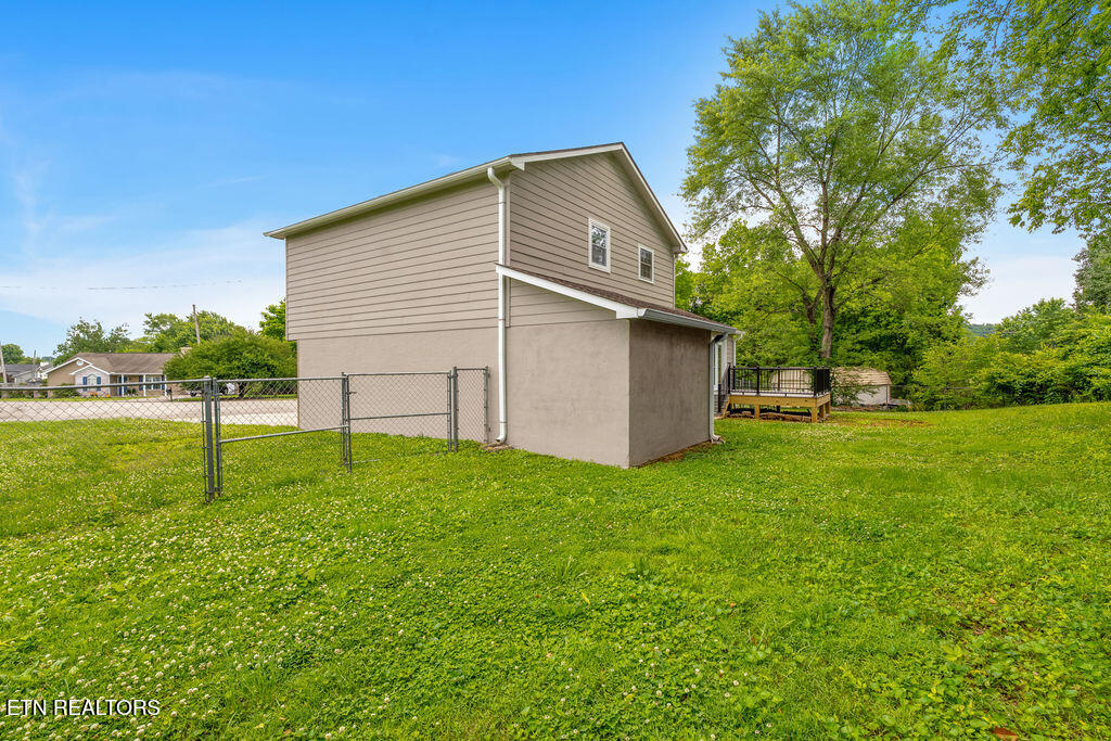 7601 Ashcroft Way Powell, TN 37849 - Photo 5 of 34 DSC02765