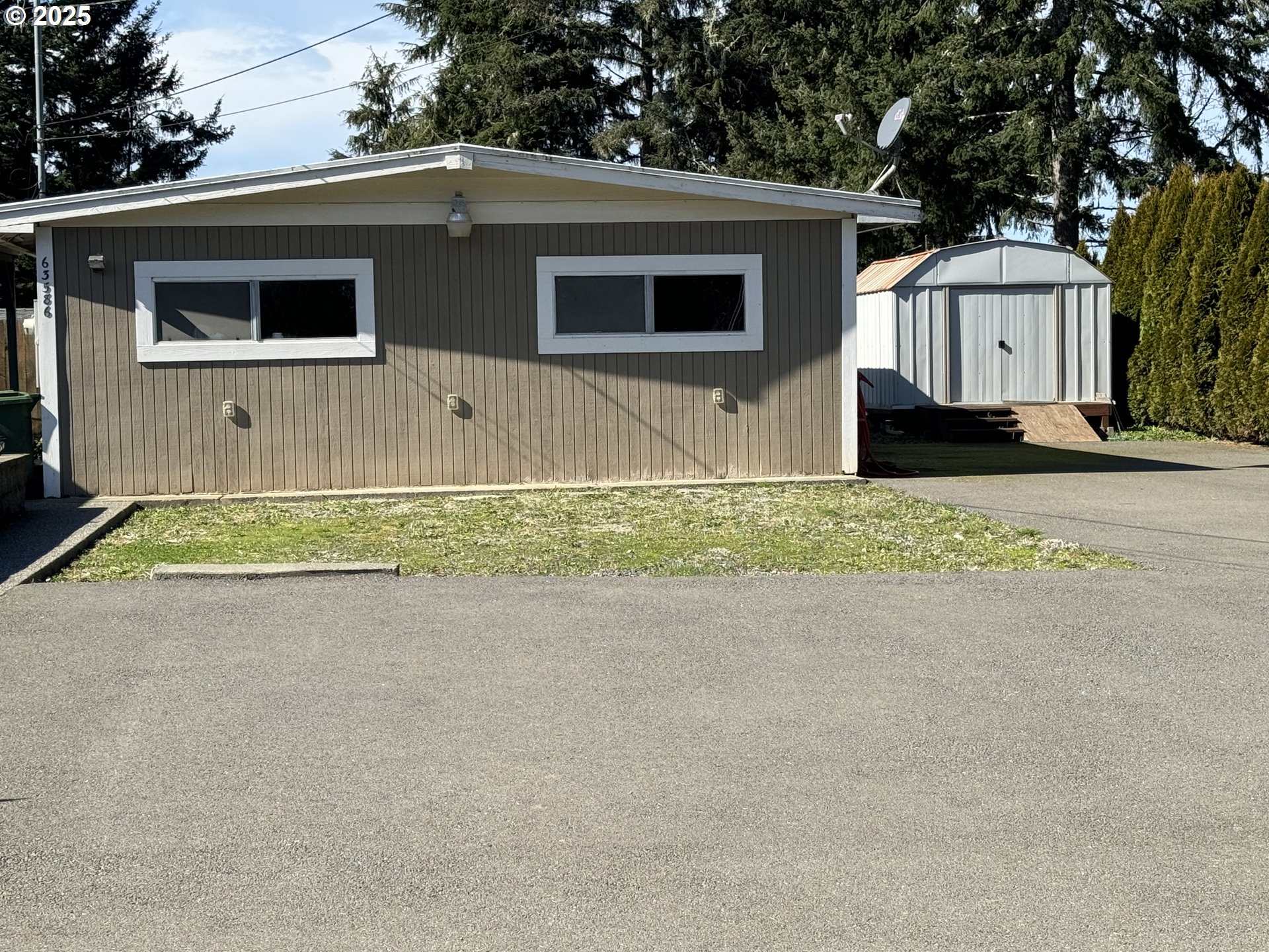 63586 Isthmus Heights Road Coos Bay, OR 97420 - Photo 3 of 43