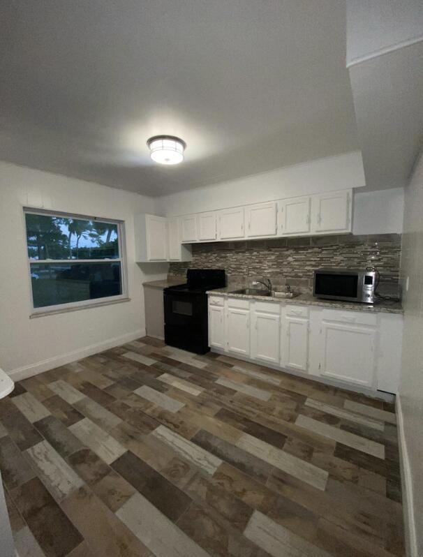 1111 Chipola Road Fort Pierce, FL 34950 - Photo 4 of 7 Screenshot 2024-08-12 at 1.25.34 PM