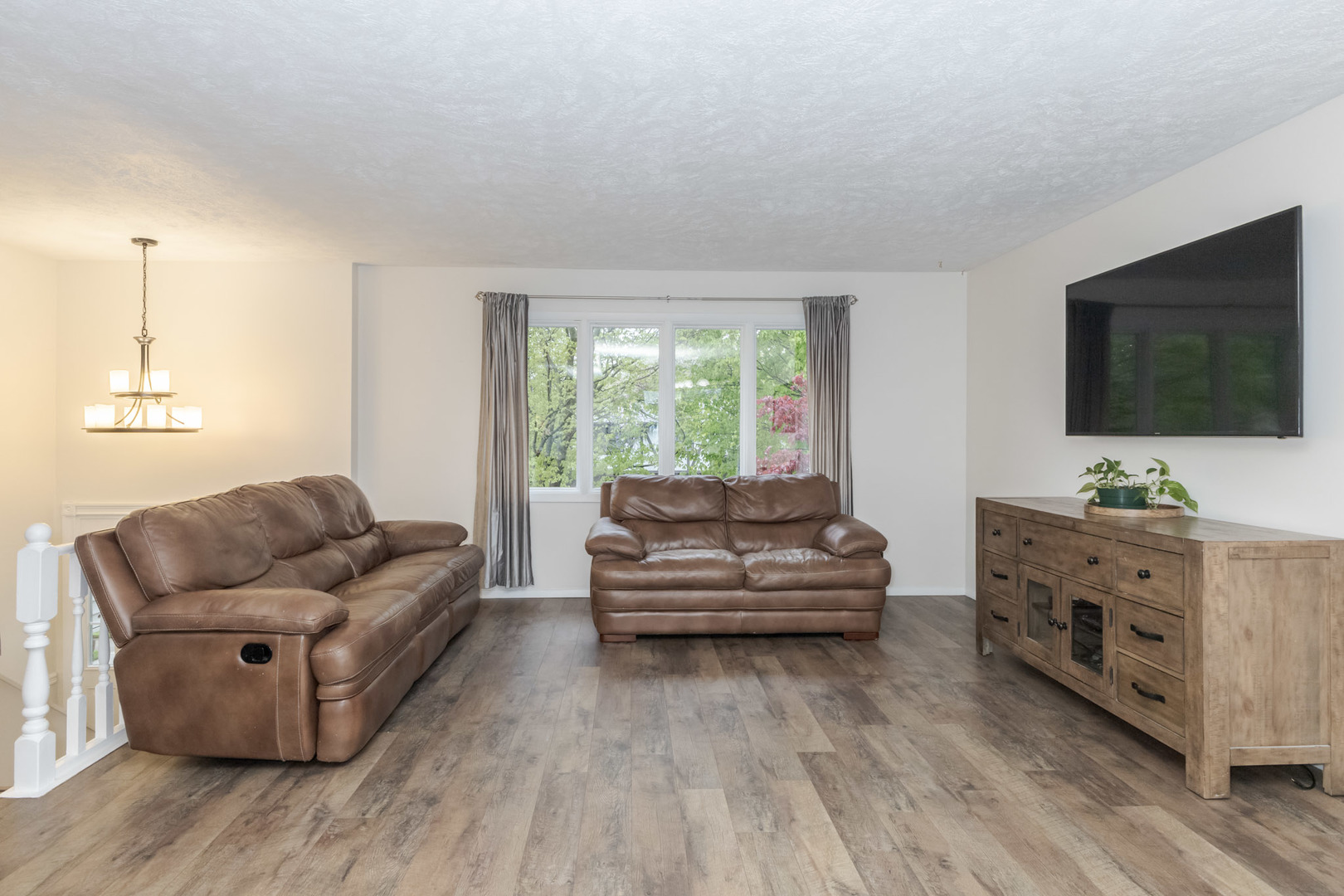 1102 Andover Road Bloomington, IL 61704 - Photo 11 of 58 Gallery Image 11