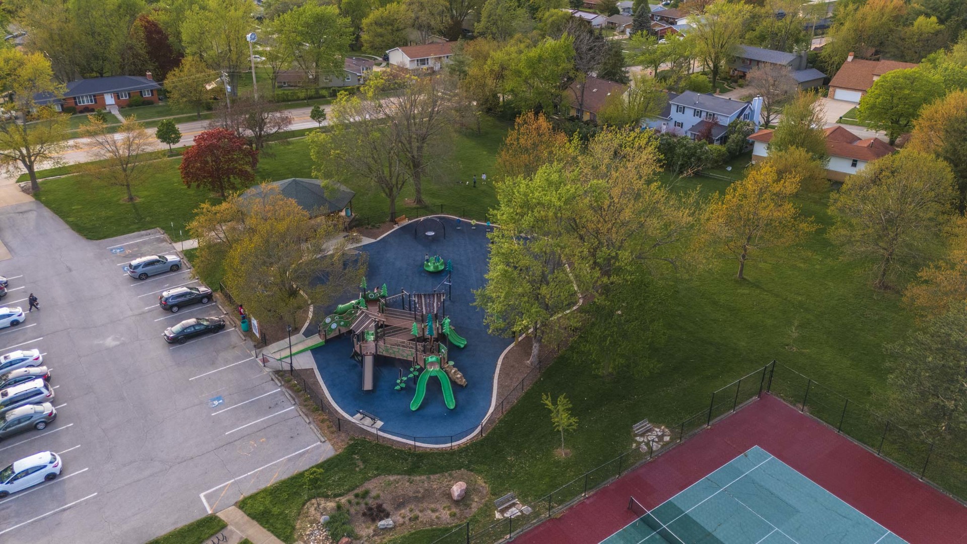 1102 Andover Road Bloomington, IL 61704 - Photo 51 of 58 Gallery Image 51