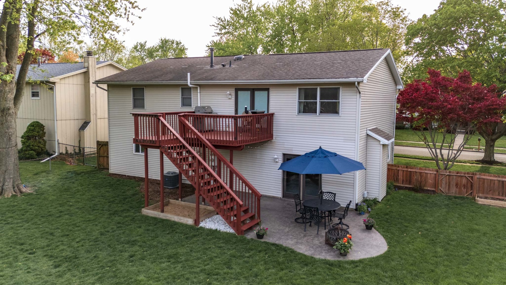 1102 Andover Road Bloomington, IL 61704 - Photo 6 of 58 Gallery Image 6