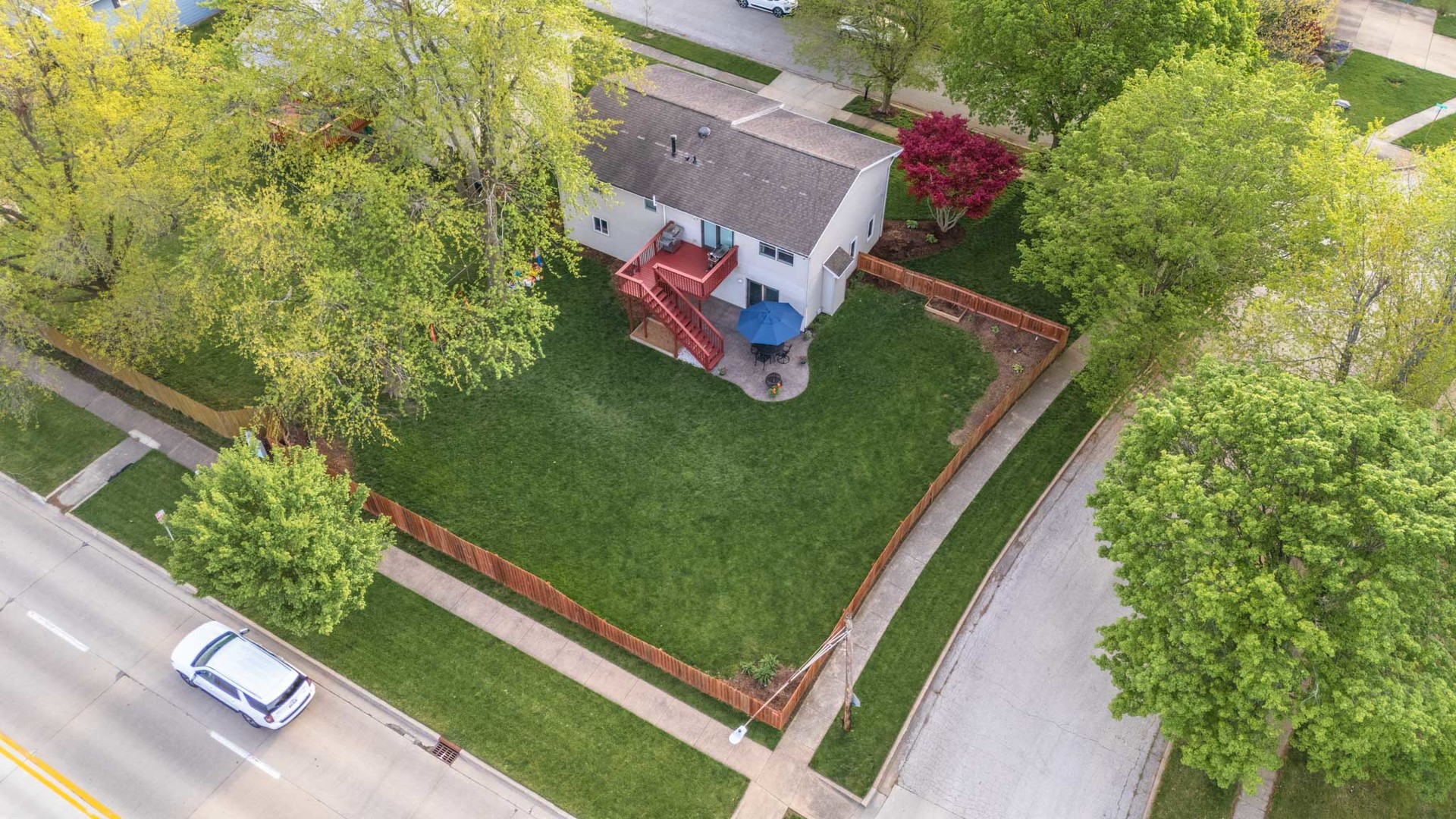 1102 Andover Road Bloomington, IL 61704 - Photo 8 of 58 Gallery Image 8