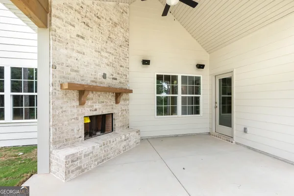 $457,900 | 304 Air View Drive, Warner Robins, GA 31093