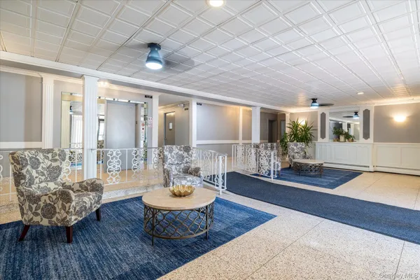 $349,000 | 250 North Village Avenue, Unit A16, Rockville Centre, NY 11570