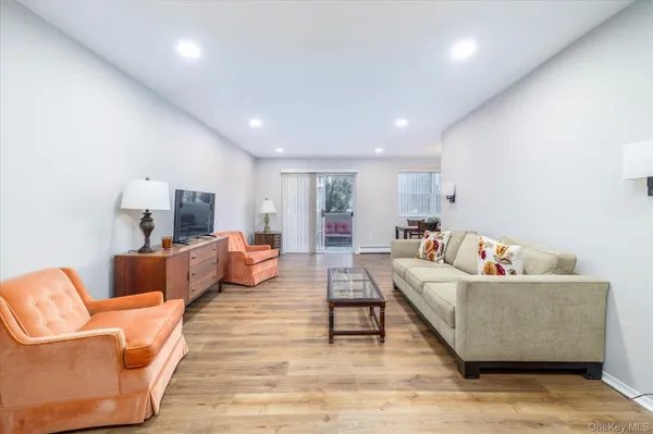 $349,000 | 250 North Village Avenue, Unit A16, Rockville Centre, NY 11570