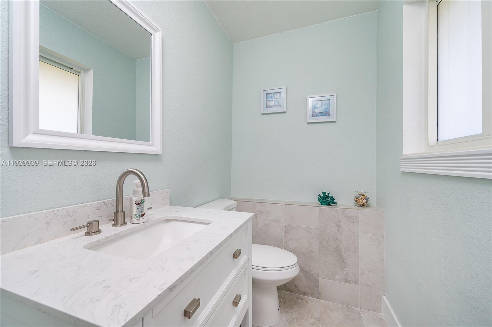 12851 Luray Road Southwest Ranches, FL 33330 - Photo 23 of 43