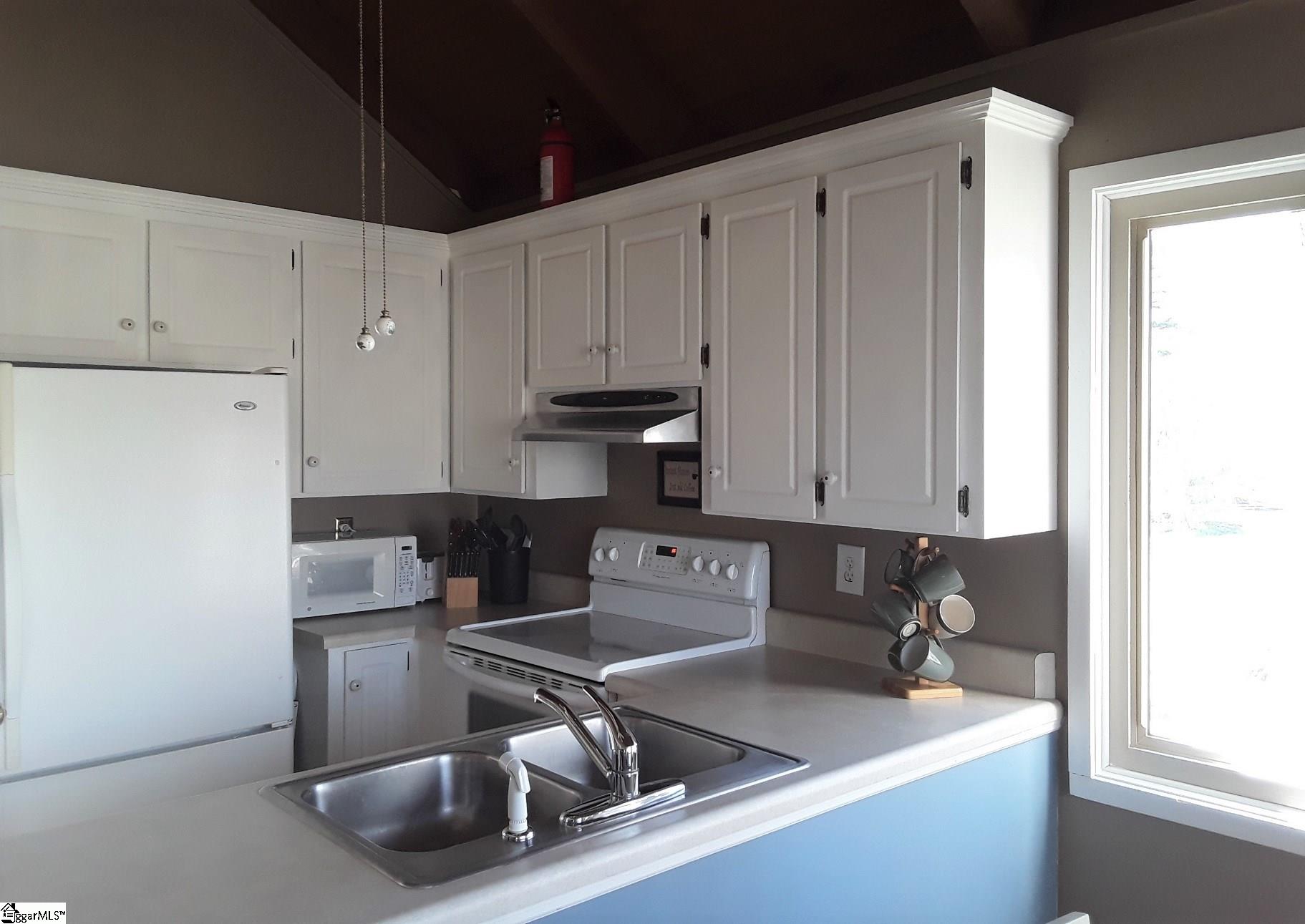 112 Sliding Rock Road Pickens, SC 29671 - Photo 14 of 30 Gallery Image 14