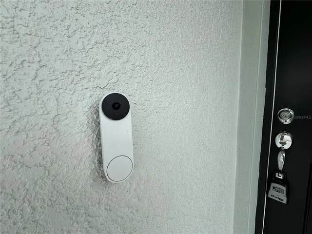 a picture of a bathroom