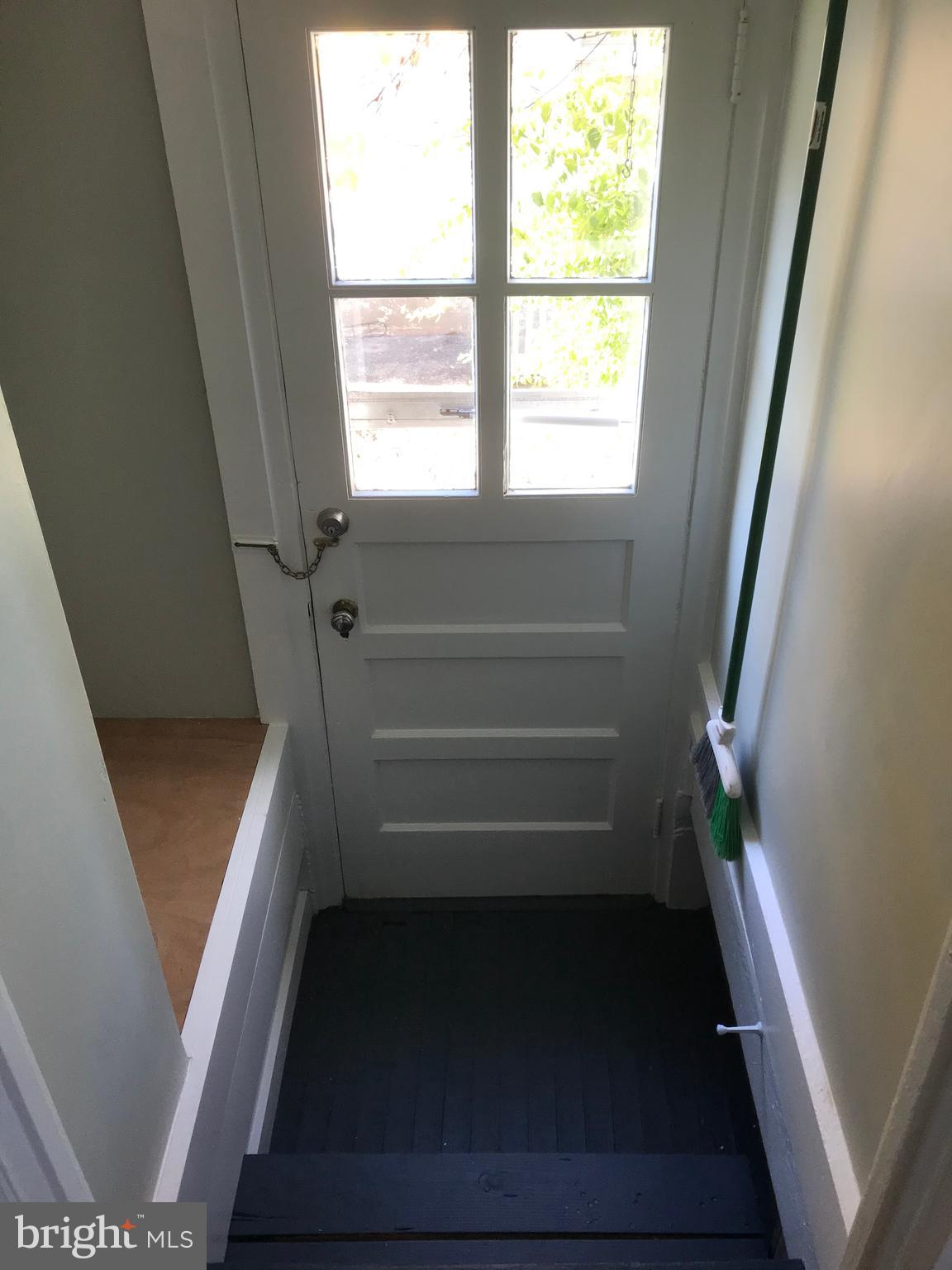 6 West Cecil Street Winchester, VA 22601 - Photo 27 of 42 Stairs to west side door
