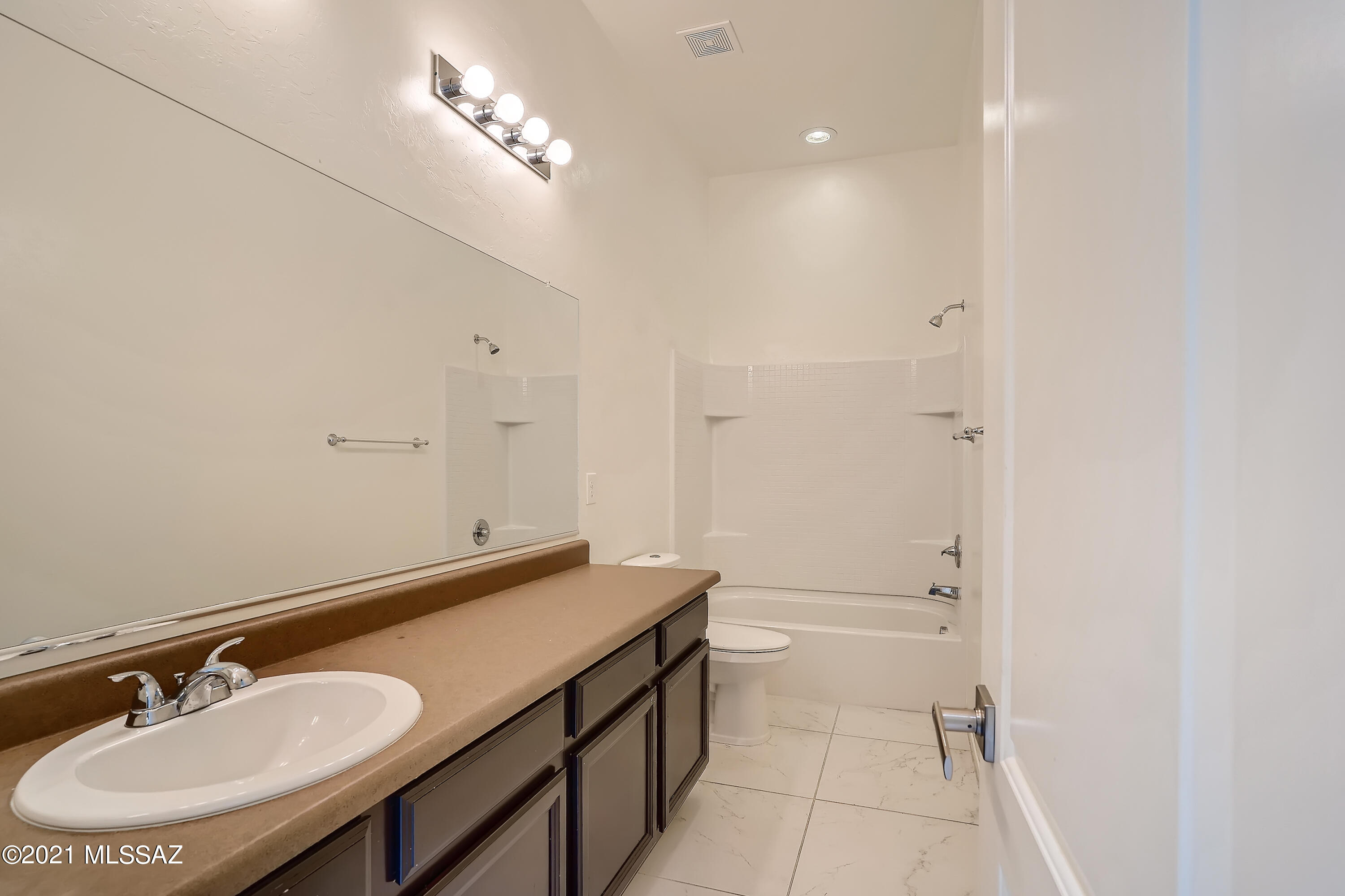 38640 South Running Roses Lane Tucson, AZ 85739 - Photo 20 of 32