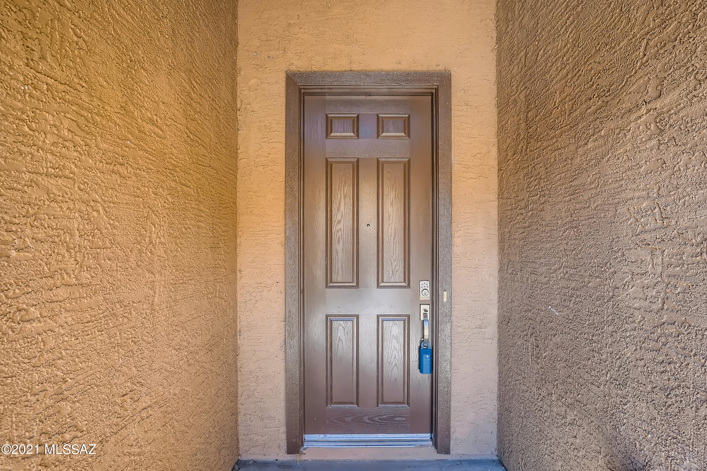 38640 South Running Roses Lane Tucson, AZ 85739 - Photo 4 of 32