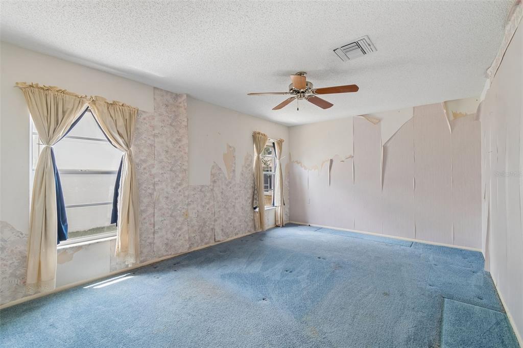 4643 Sandpointe Drive New Port Richey, FL 34655 - Photo 18 of 32