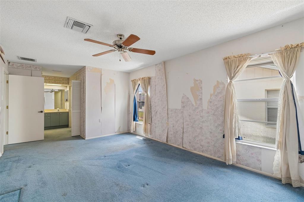 4643 Sandpointe Drive New Port Richey, FL 34655 - Photo 19 of 32