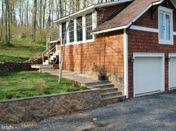 84 Seminole Road Chester Gap, VA 22623 - Photo 5 of 28 Exterior (General)