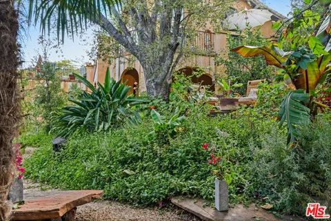 $1,999,000 | 754 Basin Drive, Topanga, CA 90290