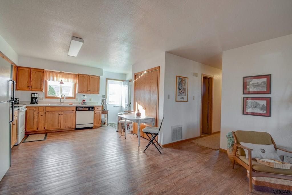 3 Bluff Road, Unit 3 Williamsburg, CO 81226 - Photo 4 of 26 Gallery Image 4