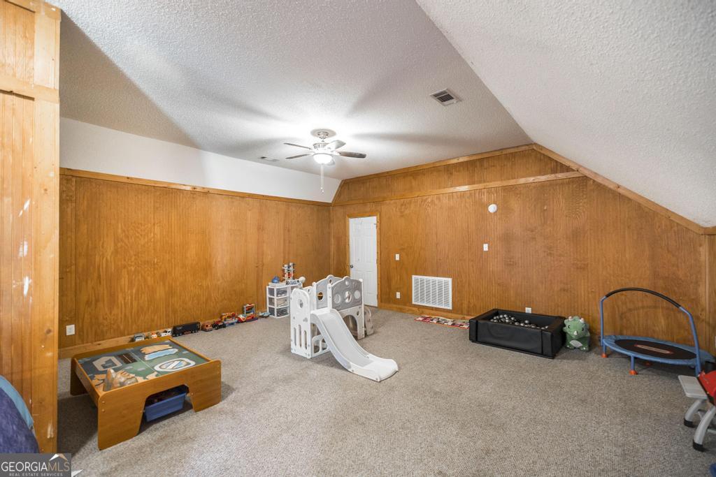 119 William D Street Cochran, GA 31014 - Photo 29 of 42 a view of a room with gym equipment