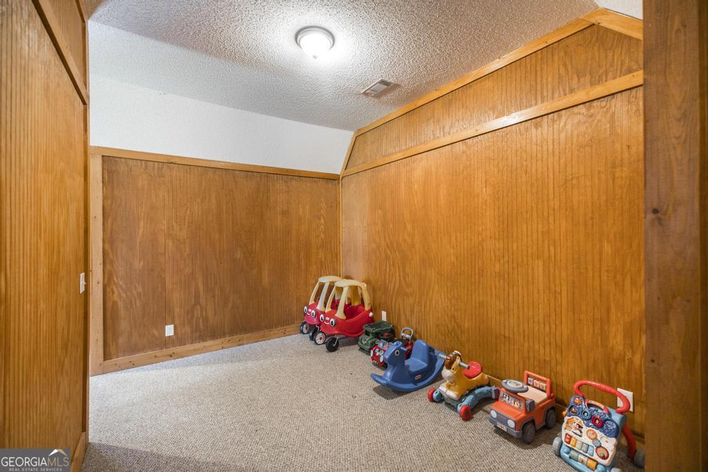 119 William D Street Cochran, GA 31014 - Photo 30 of 42 a room with toys and toys