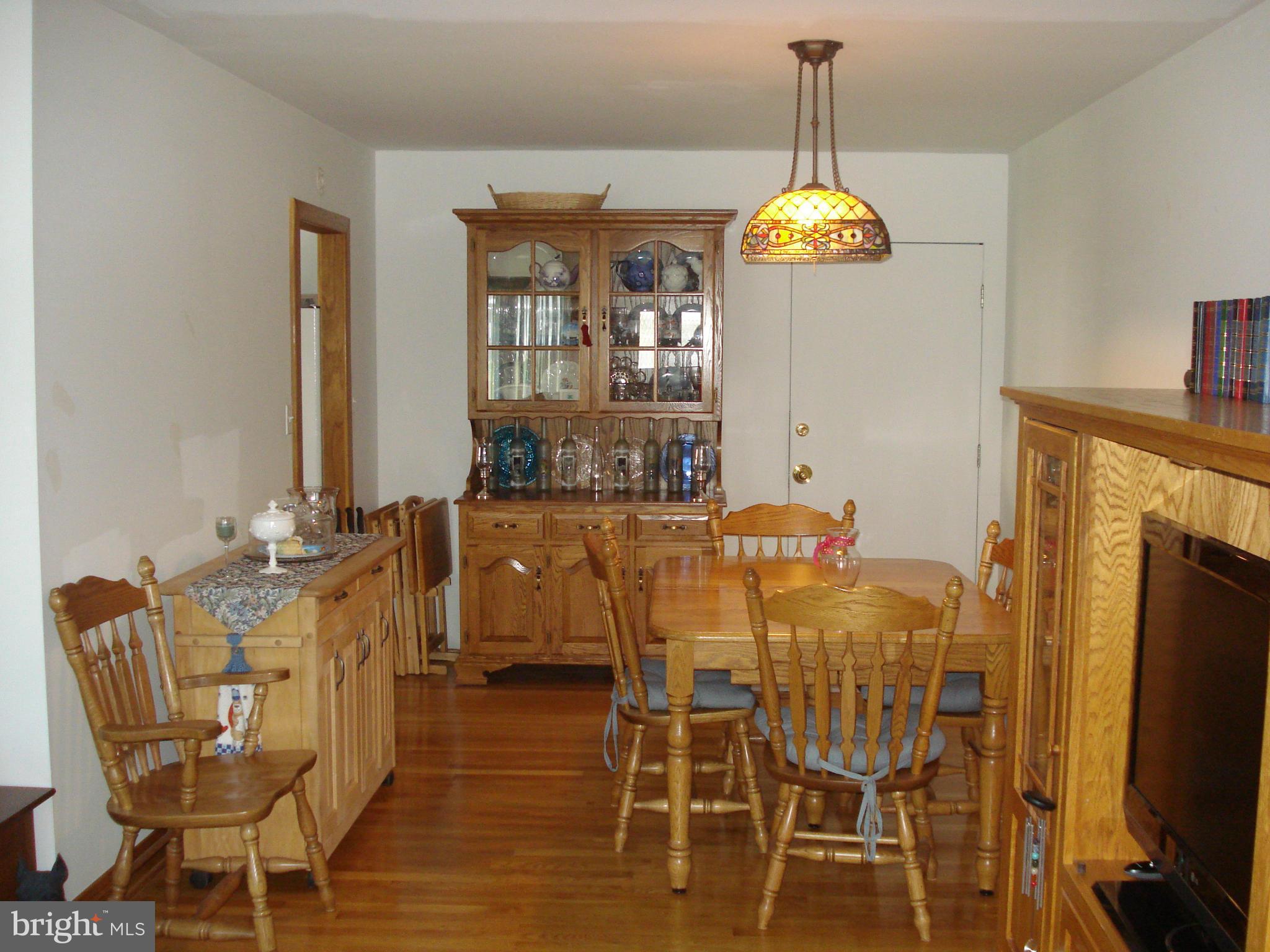 2459 Woodcroft Road Baltimore, MD 21234 - Photo 3 of 13 Dining Room