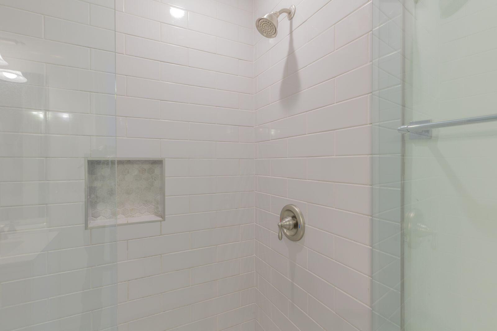 3778 Kellys Ferry Road Chattanooga, TN 37419 - Photo 16 of 32 Master Shower