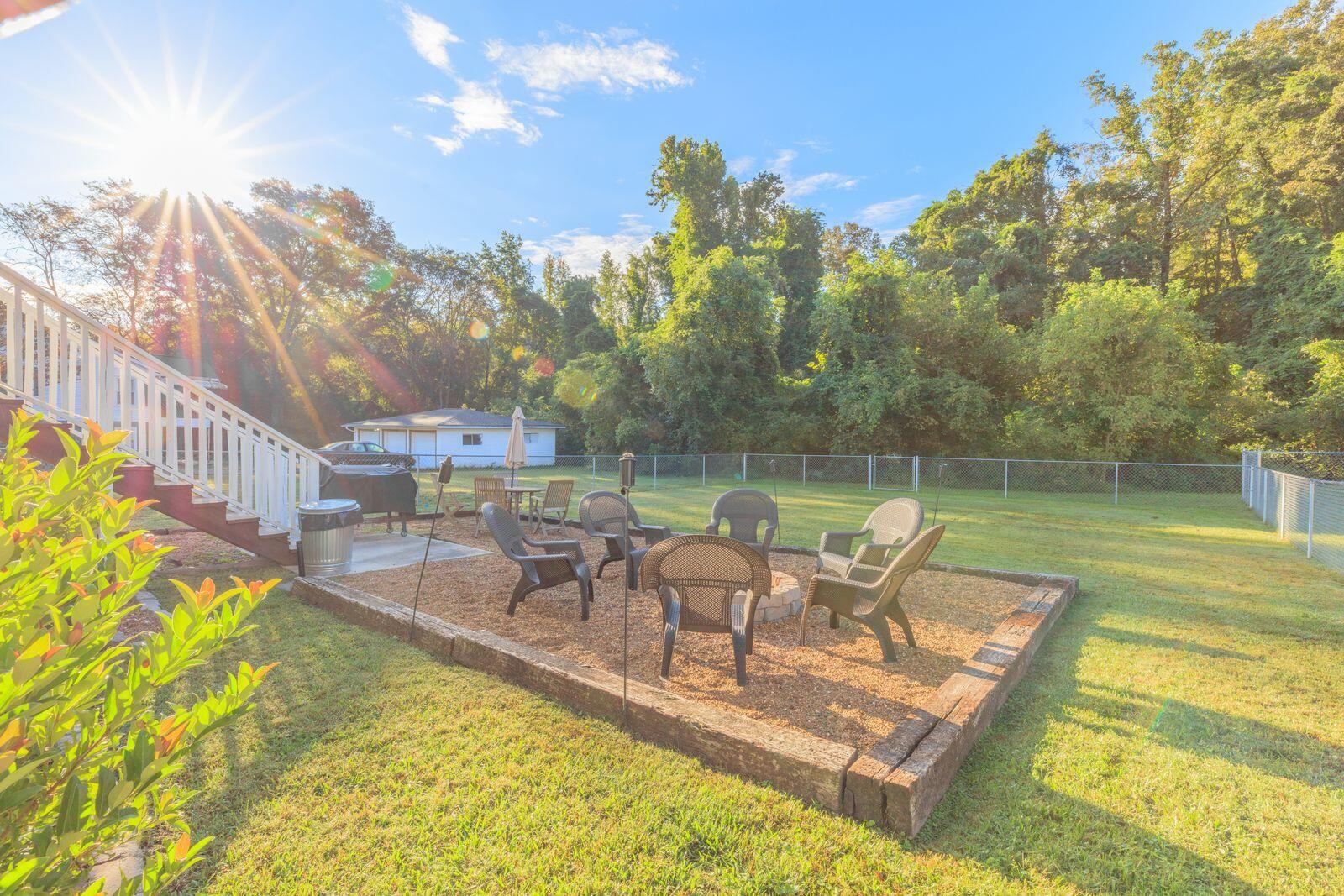 3778 Kellys Ferry Road Chattanooga, TN 37419 - Photo 24 of 32 Backyard