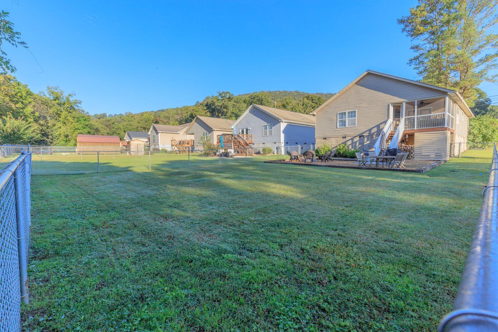 3778 Kellys Ferry Road Chattanooga, TN 37419 - Photo 29 of 32 Backyard