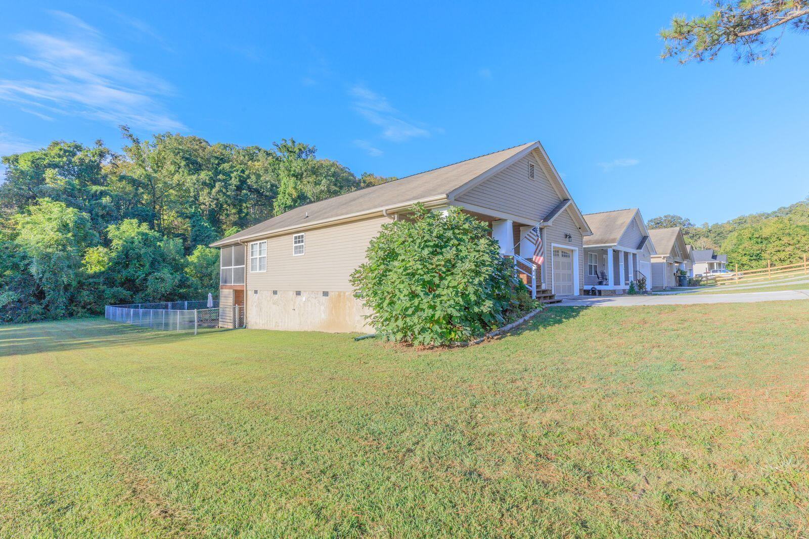 3778 Kellys Ferry Road Chattanooga, TN 37419 - Photo 3 of 32 Side View