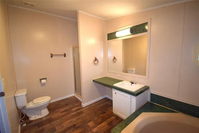 $1,000 | 6000 Spring Creek Parkway, Unit 7, Malakoff, TX 75148