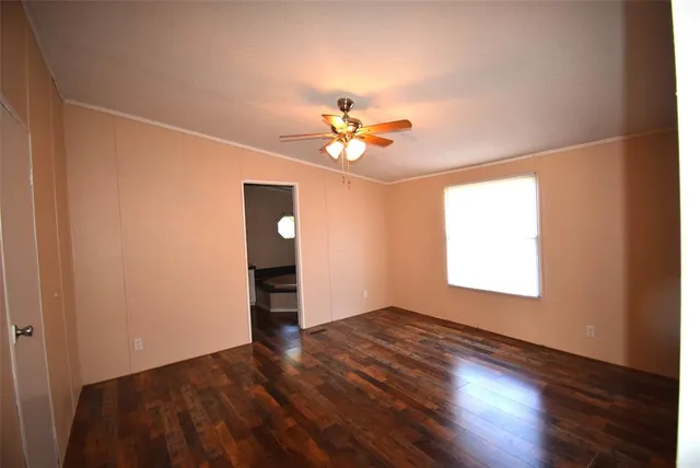 $1,000 | 6000 Spring Creek Parkway, Unit 7, Malakoff, TX 75148