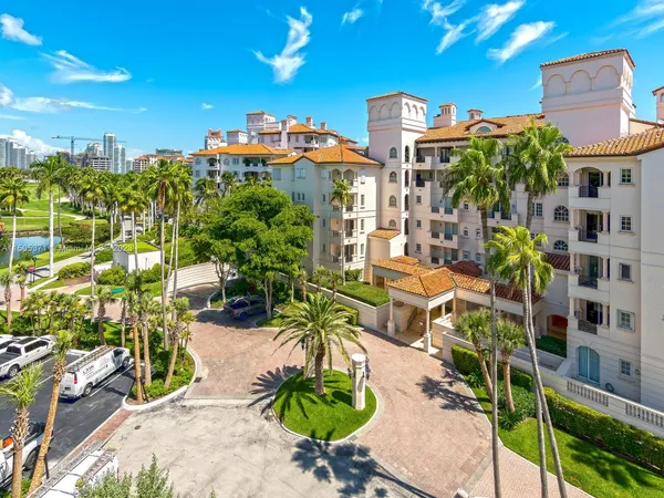$30,000 | 19251 Fisher Island Drive, Unit 19251, Fisher Island, FL 33109