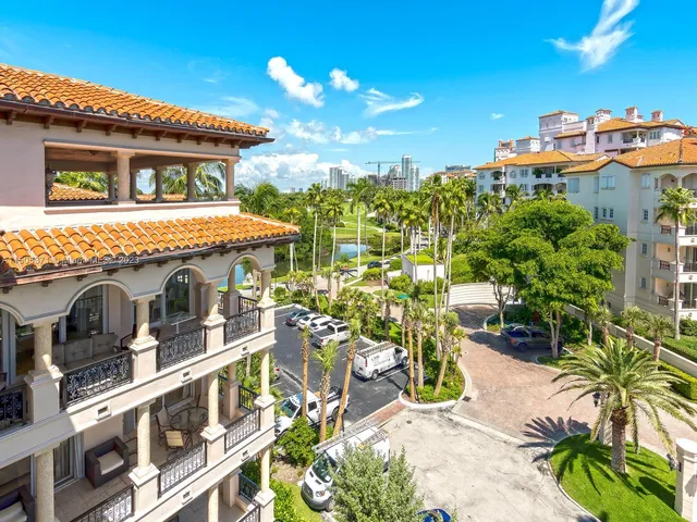$30,000 | 19251 Fisher Island Drive, Unit 19251, Fisher Island, FL 33109