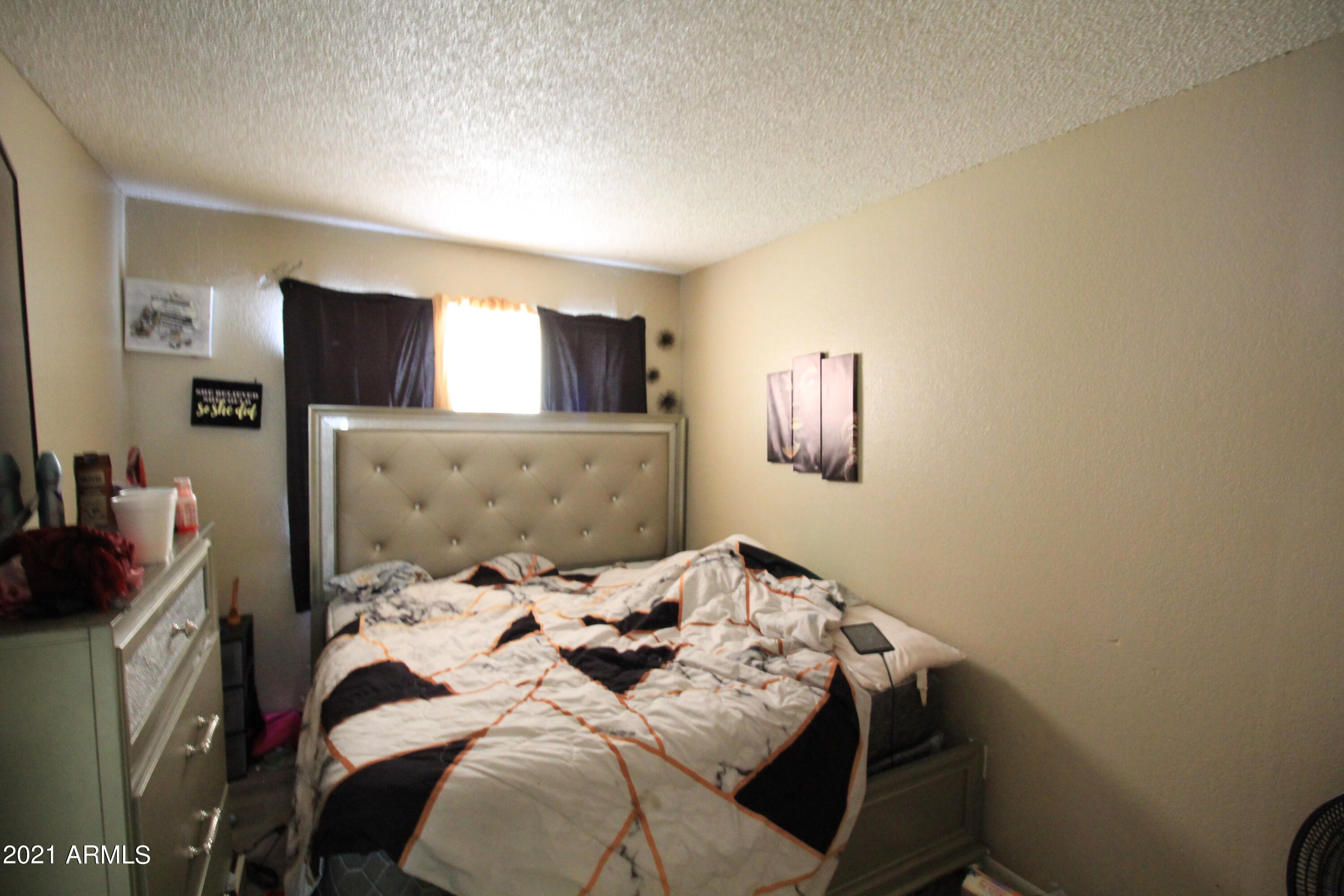 3958 West Palomino Road Phoenix, AZ 85019 - Photo 6 of 11 Bedroom 1