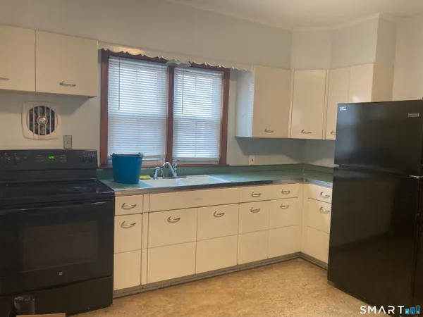 $1,350 | 43 Prescott Street, Unit C, Torrington, CT 06790