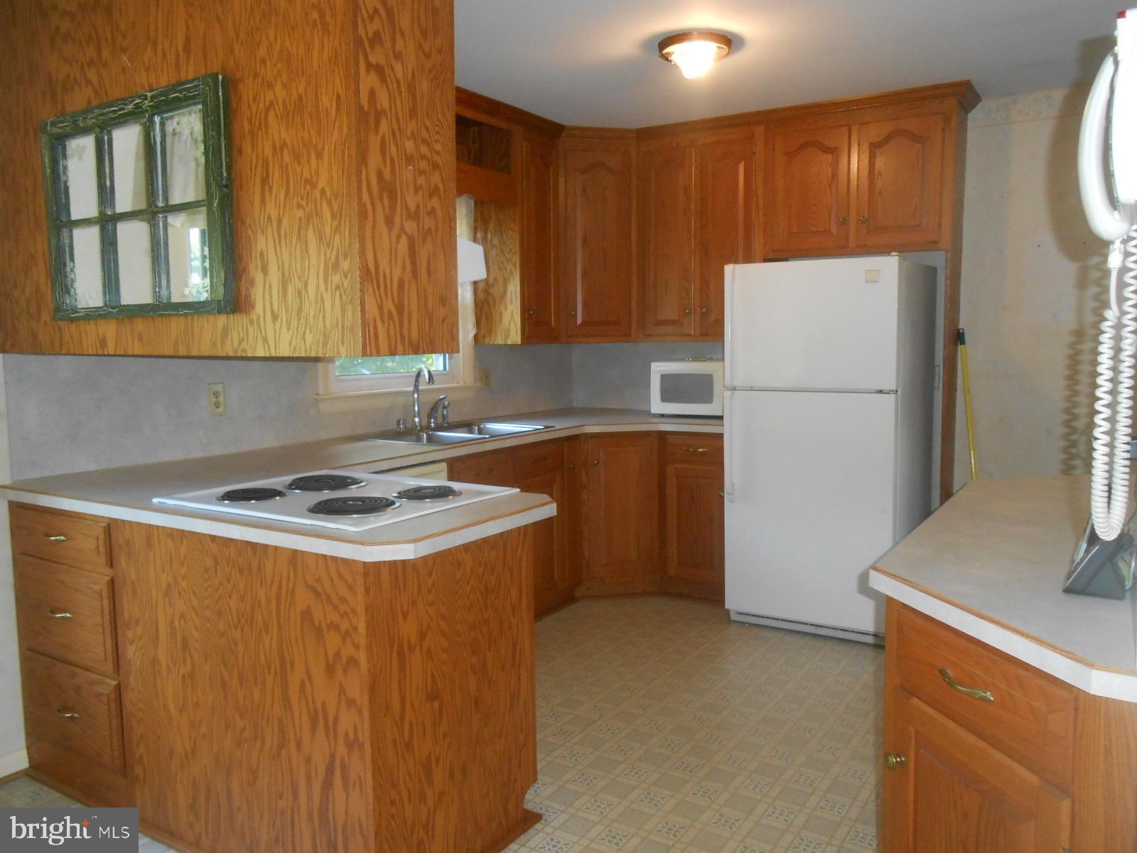 11228 Angleberger Road Thurmont, MD 21788 - Photo 3 of 25 kitchen -