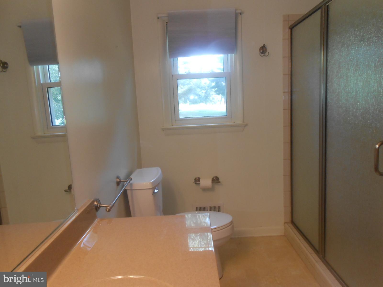 11228 Angleberger Road Thurmont, MD 21788 - Photo 9 of 25 full hall bath