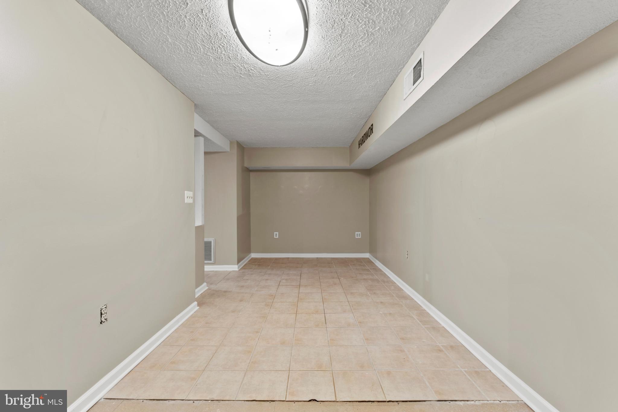 3189 Ebbtide Drive Edgewood, MD 21040 - Photo 31 of 33 Versatile space ready for your vision.