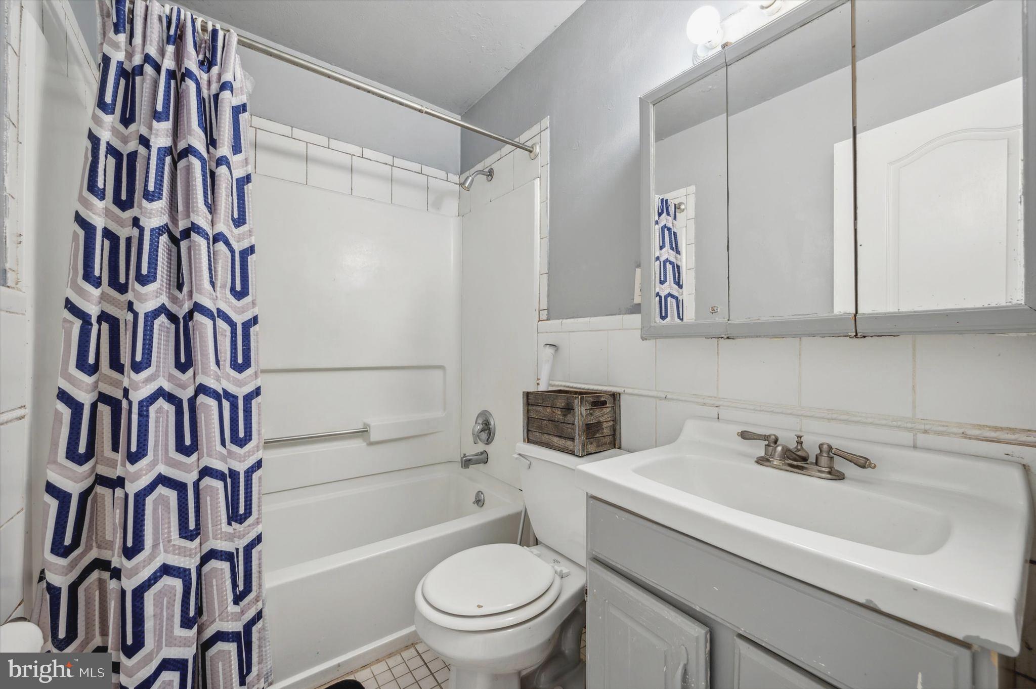 9001 Ridge Avenue, Unit 2 Philadelphia, PA 19128 - Photo 13 of 14 Gallery Image 13